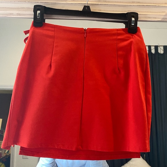 Revolve By the Way Lani Lace Up Skirt Red XS - Picture 3 of 3